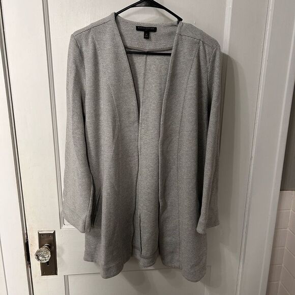 Banana Republic Light Gray Women's Cardigan - Picture 1 of 6